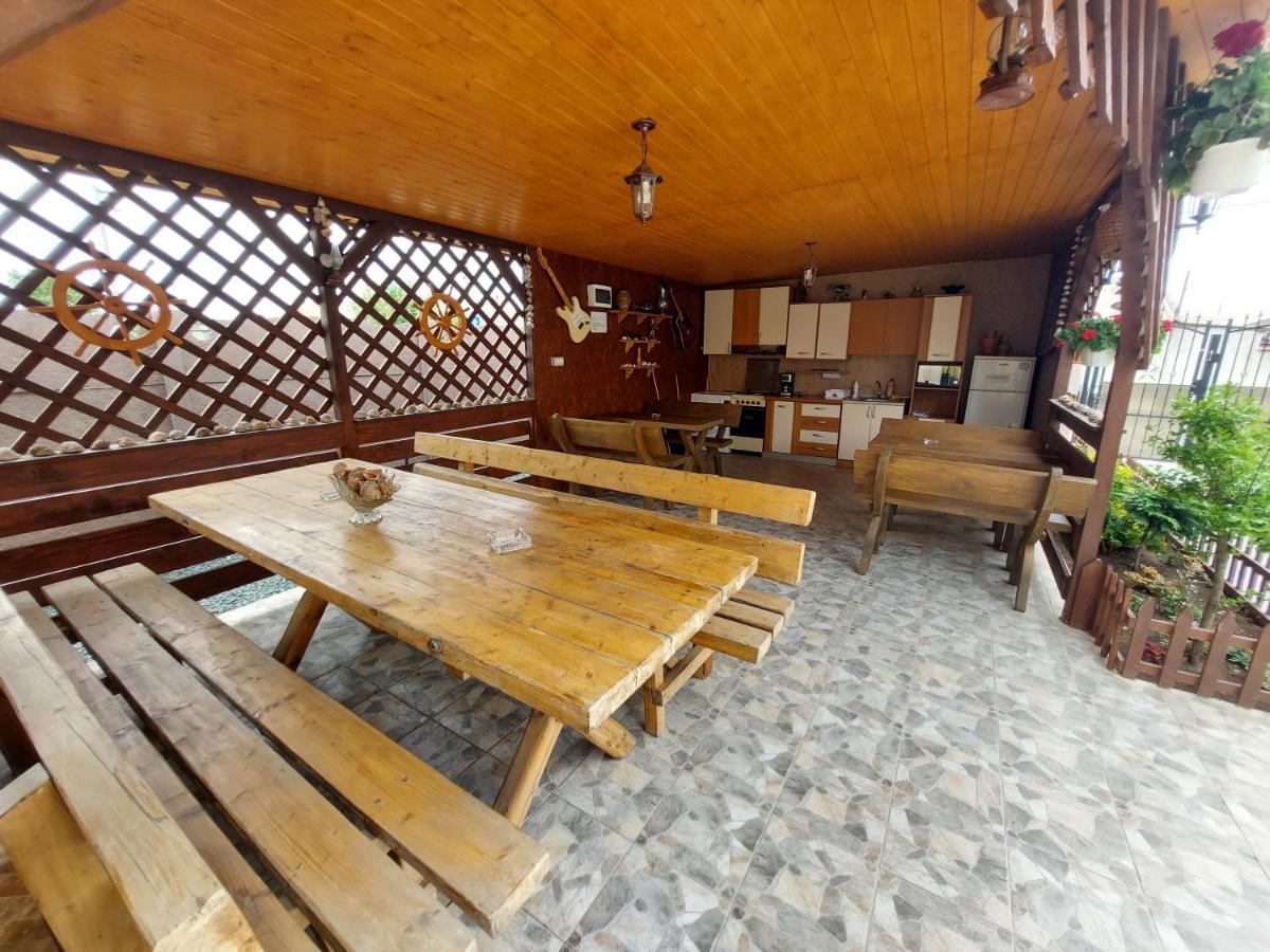 Hotel Casa Olimpia Două Mai Esterno foto
